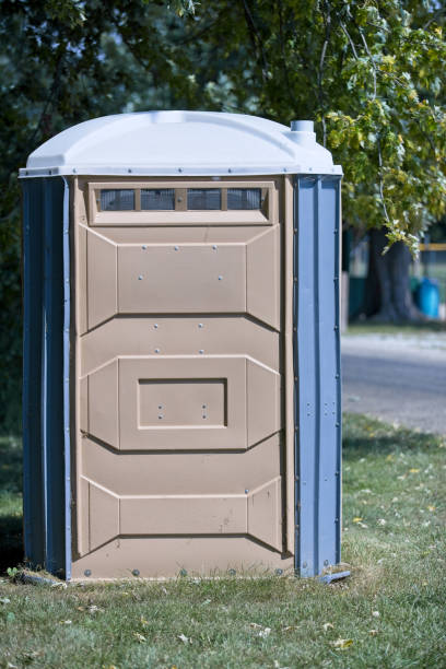 Best Porta potty delivery and setup  in Centennial, CO